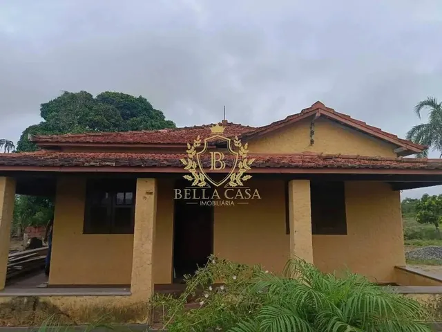 Imagem: A fazenda possui 2 Dormitórios, 1 Banheiro, 230m² de
