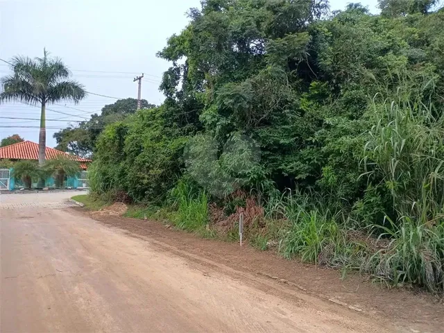 Imagem: Terreno À Venda em Caravelas - Rj