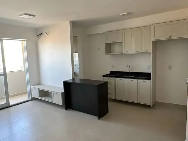 Imagem 1: Apartamento com 2 Quartos para Alugar com Armários Planejados