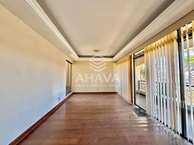 Imagem 10: Casa com 5 Quartos Sendo 2 Suítes À Venda , 360M², Itapoã, Próximo À Avenida Pedro
