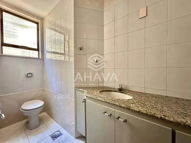 Imagem 6: Casa com 5 Quartos Sendo 2 Suítes À Venda , 360M², Itapoã, Próximo À Avenida Pedro
