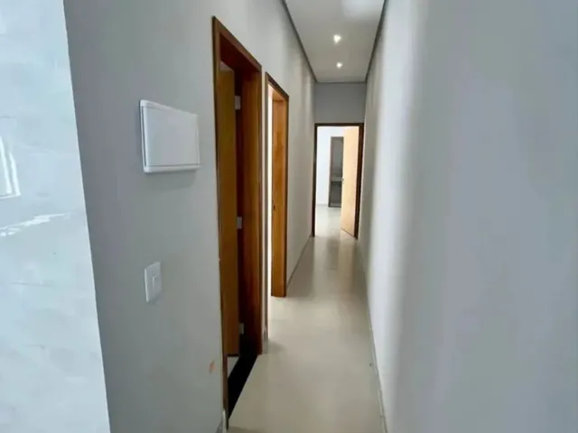 Imagem 3: Antônio) Ótima Oportunidade
