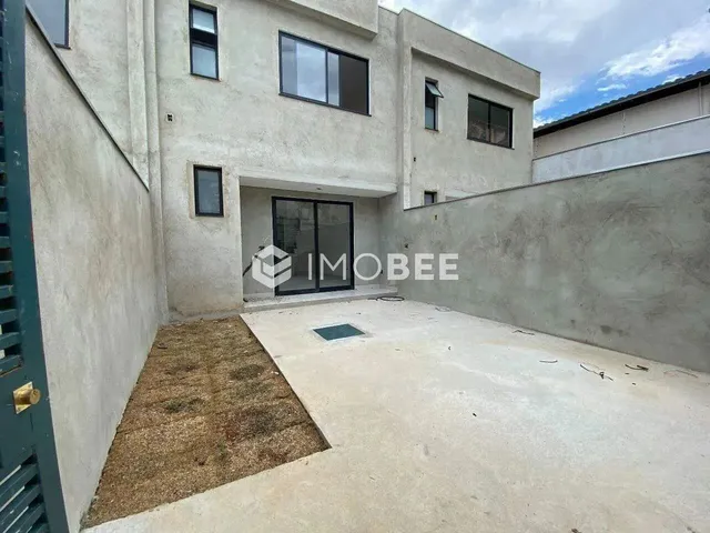 Imagem: Casa com 3 Quartos e 160M² À Venda no