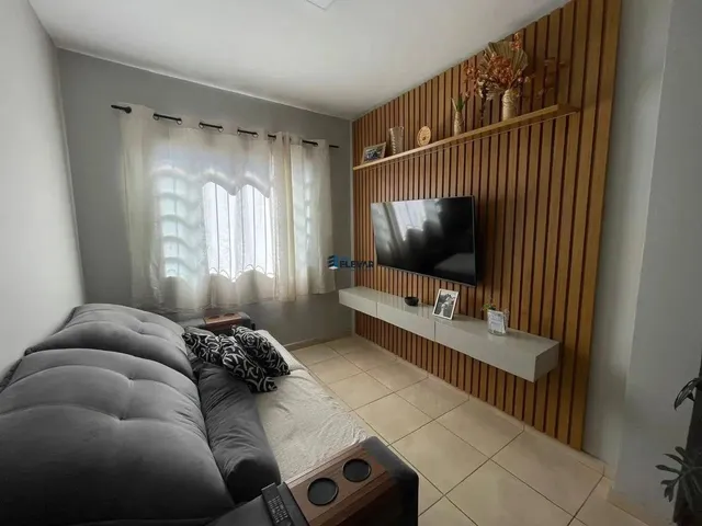 Imagem: Casa Geminada no Bairro Dona Clara