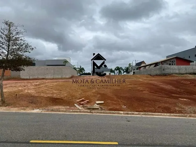Imagem: Terreno À Venda em Condomínio de Taubaté