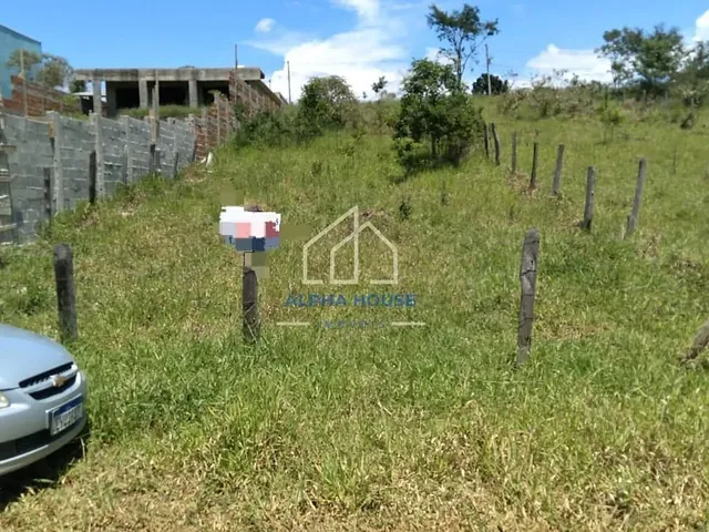 Imagem: O terreno possui 10m² de Área e está localizado em