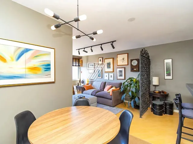 Imagem 11: Apartamento com 2 Dormitórios À Venda com 106.28M² por R$ 670.000,00 no Bairro