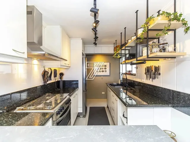 Imagem 9: Apartamento com 2 Dormitórios À Venda com 106.28M² por R$ 670.000,00 no Bairro