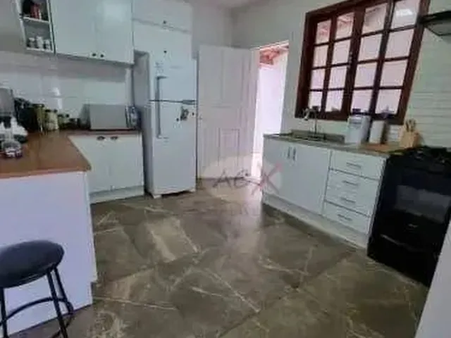 Imagem 4: Casa com 4 Dormitórios À Venda, 228 M² por R$ 1.250.000,00 - Jardim Botânico