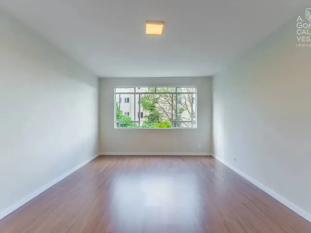 Imagem 11: Apartamento no Edifício Iracema, 03 Quartos, 01 Vaga, Retrofit, Alto da Rua Xv, Curitiba