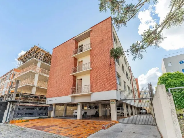 Imagem 6: Apartamento no Edifício Iracema, 03 Quartos, 01 Vaga, Retrofit, Alto da Rua Xv, Curitiba