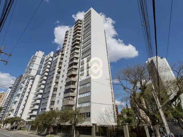 Imagem 4: Apartamento de 4 Quartos no Melhor do Batel! Apartamento 4 Quartos no Batel - J8 Imóveis