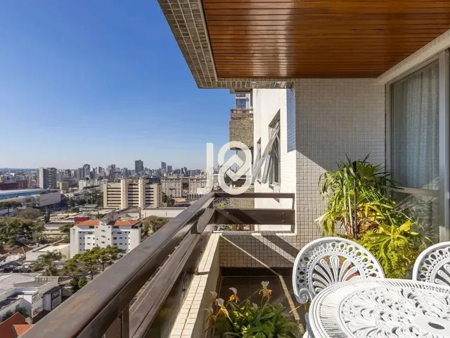 Imagem 12: Apartamento de 4 Quartos no Melhor do Batel! Apartamento 4 Quartos no Batel - J8 Imóveis