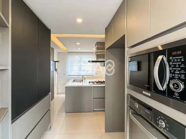 Imagem 6: Apartamento Repaginado no Batel com 3 Quartos e 256M2 Apartamento 3 Quartos no Batel - J8