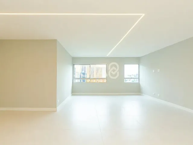 Imagem 11: Apartamento Totalmente Reformado em Ótima Localização Apartamento Totalmente Reformado