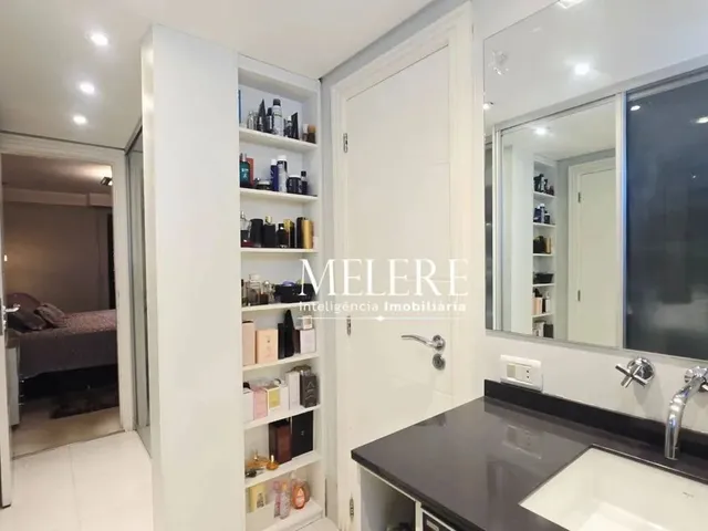 Imagem 10: Apartamento com 4 Dormitórios À Venda, 151 M² por R$ 1.400.000,00 - Centro