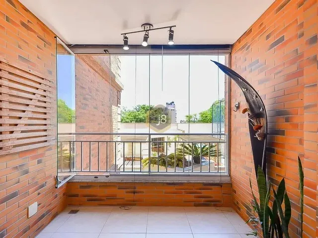 Imagem 14: Apartamento Ensolarado de 3 Quartos no Ahú Apartamento de 3 Quartos no Ahú - J8 Imóveis