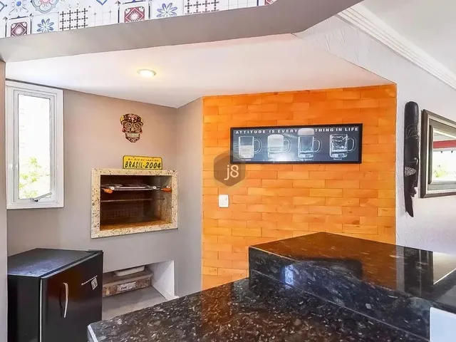 Imagem 5: Apartamento Ensolarado de 3 Quartos no Ahú Apartamento de 3 Quartos no Ahú - J8 Imóveis
