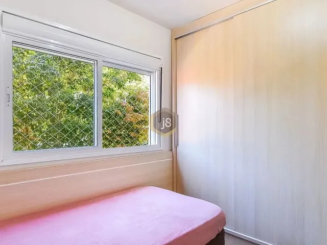 Imagem 2: Apartamento Ensolarado de 3 Quartos no Ahú Apartamento de 3 Quartos no Ahú - J8 Imóveis