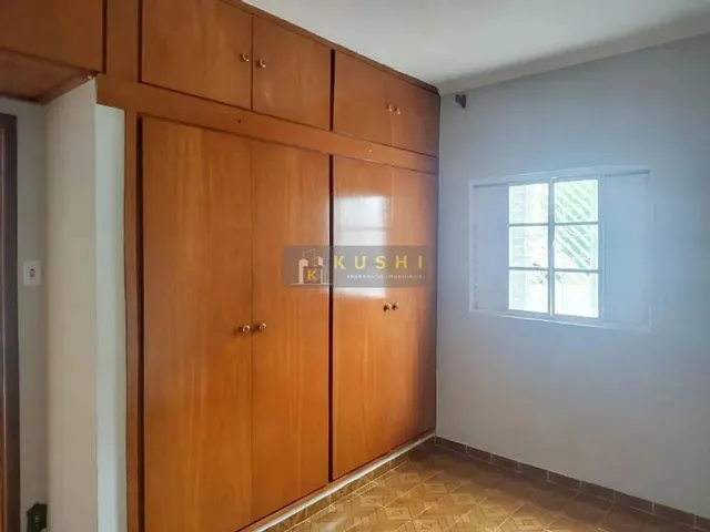 Imagem 4: Casa À Venda em Campinas, Parque Taquaral, com 4 Quartos, com 143 M²