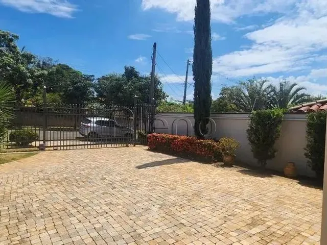 Imagem 3: Sobrado À Venda e para Alugar em Campinas, Chácara São Rafael, com 5 Suítes, com 440