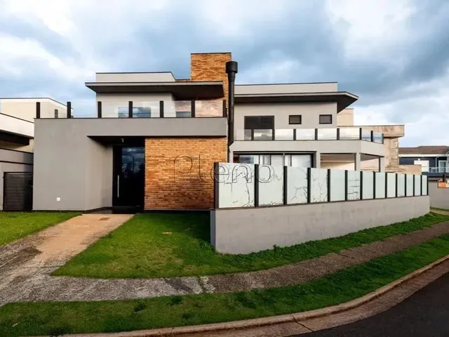 Imagem: Casa com 4 Suítes À Venda no Parque Brasil