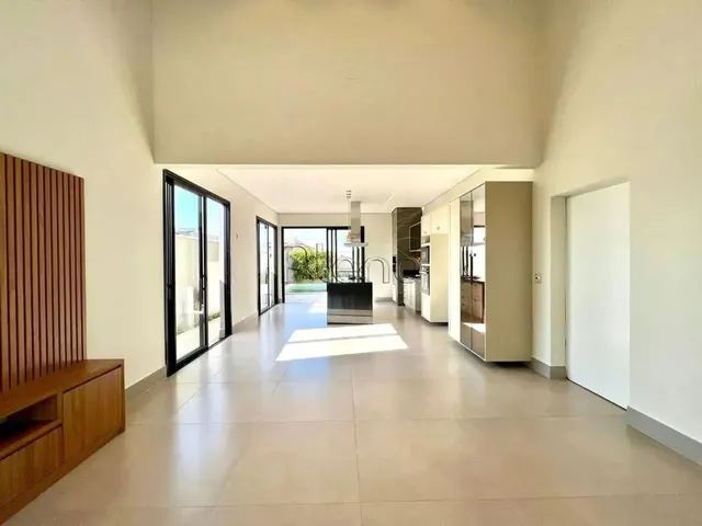 Imagem: Casa À Venda com 3 Suítes no Santorini