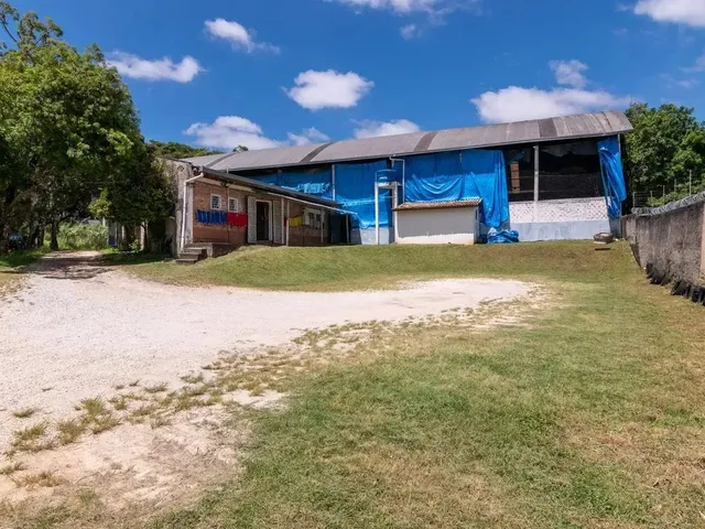 Imagem: Rua Sem Saída, Plano e Apenas Duas Quadras