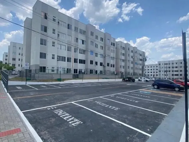 Imagem: O apartamento possui 2 Dormitórios, 1 Banheiro, 1 Vaga na