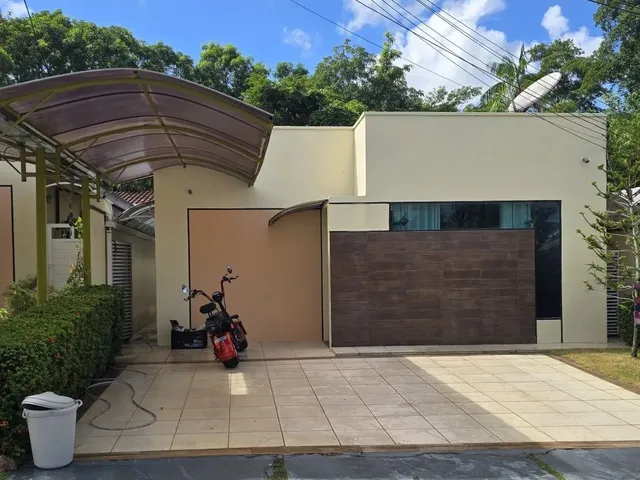 Imagem 4: Cond. Vertentes do Tarumã-Casa com 3 Quartos, 1 Suíte, Edícula, 3 Vagas, Area de Lazer
