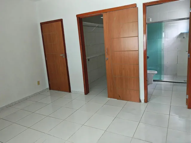 Imagem 15: Alugo Linda Casa Parcialmente Mobiliada e Climatizada com 4 Suites