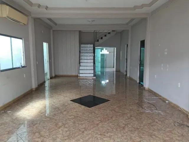 Imagem: Aluguel Comercial no Parque 10 Duplex Espaçosa