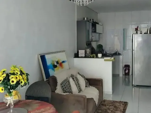 Imagem 3: Residencial Fechado - Imóvel para Aluguel com 2 Quartos em Flores - Manaus - Am