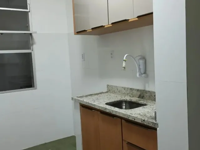 Imagem 2: Apto 2 Quartos com Armários e Ar Condicionado no Conjunto Jornalistas, Próx. Fametro