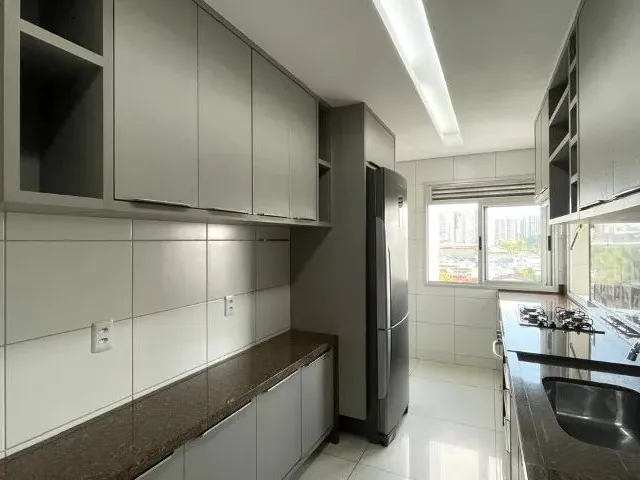Imagem 10: Alugo Singolare com 132M2, 3 Suítes em Adrianópolis, Mobiliado