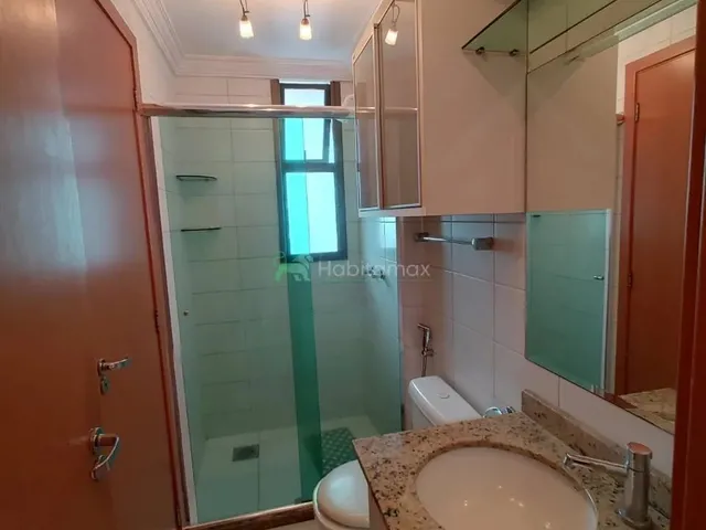 Imagem 4: Apartamento Disponivel no Thiago de Mello para Locaçao, 3 Quartos e Uma Vaga de Garagem