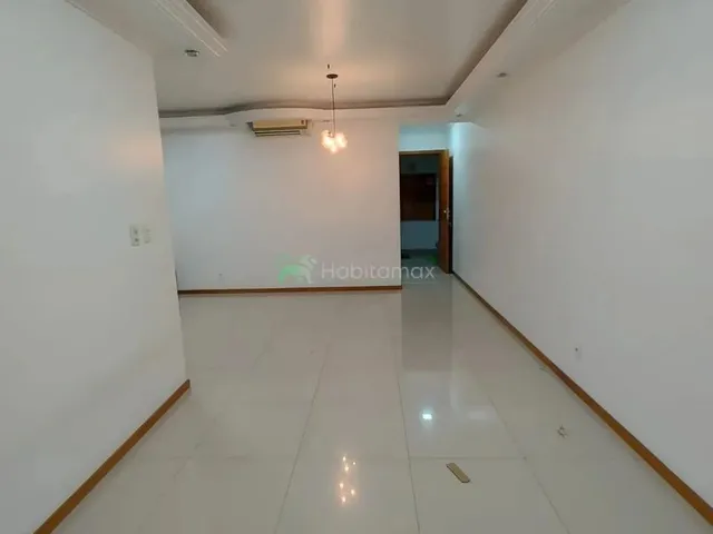 Imagem 7: Apartamento Disponivel no Thiago de Mello para Locaçao, 3 Quartos e Uma Vaga de Garagem