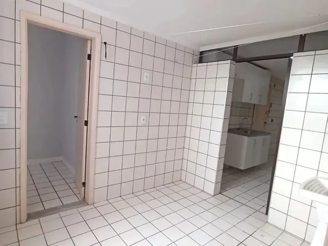 Imagem 14: Rio Amazonas 03 Qts (01 Suíte) com Modulados e Climatização/ 130M²/ 02 Vagas Cob