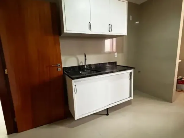 Imagem 3: Cond. Genève com 92M², 3 Quartos Sendo 1 Suite, Sala para 2 Ambientes e 2 Vagas