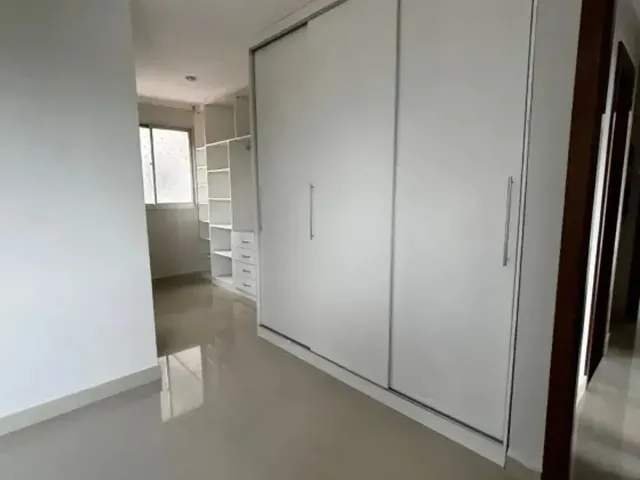 Imagem 5: Cond. Genève com 92M², 3 Quartos Sendo 1 Suite, Sala para 2 Ambientes e 2 Vagas