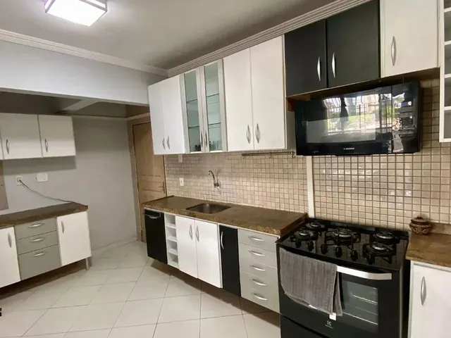 Imagem 3: Aluguel Apto Boulevard Andar Alto, 140 M² Suíte com Varanda - Adrianópolis