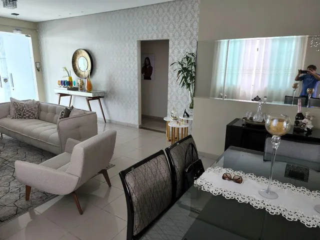 Imagem 3: Ótima Casa Térrea, Moderna, 3 Suítes e Área Gourmet, 2 Cozinhas. Condomínio