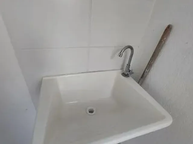 Imagem 7: Apart. 3º Andar, Semi-Mobiliado, Condomínio e Água Incluso, Caução Parcelado