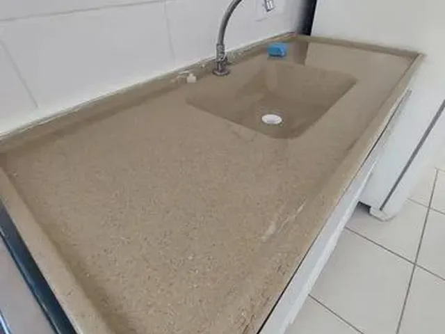Imagem 5: Apart. 3º Andar, Semi-Mobiliado, Condomínio e Água Incluso, Caução Parcelado