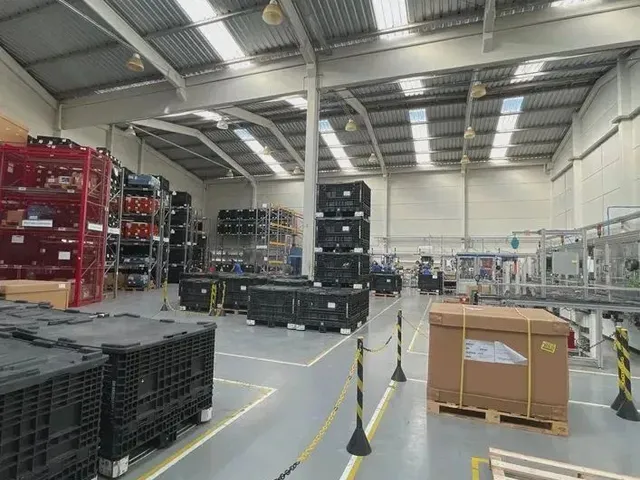 Imagem: Galpão em Área Industrial para Venda no