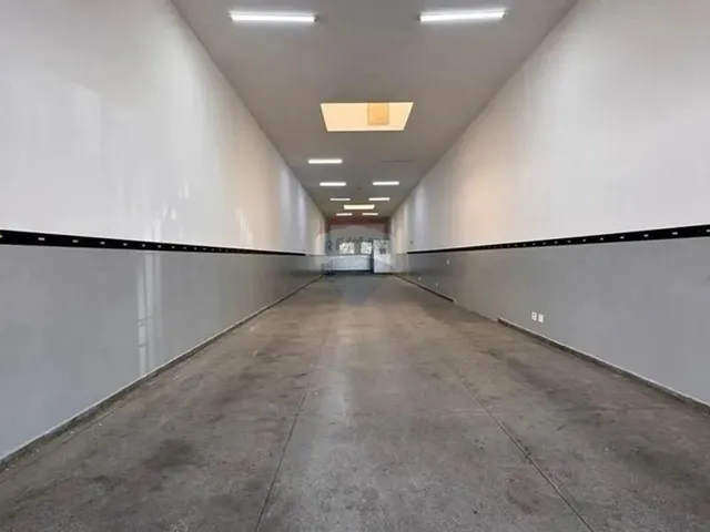 Imagem: Oportunidade de Locação Amplo Barracão