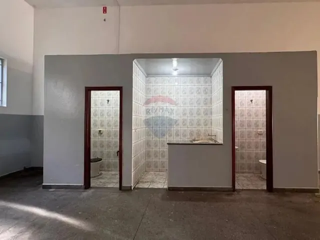 Imagem 6: Oportunidade de Locação: Amplo Barracão em Área Estratégica de Capivari