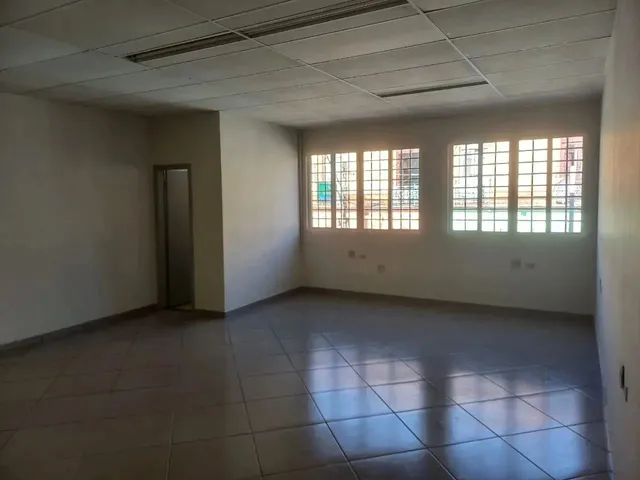 Imagem: Excelente Sala no Centro com 60M2 Próximo