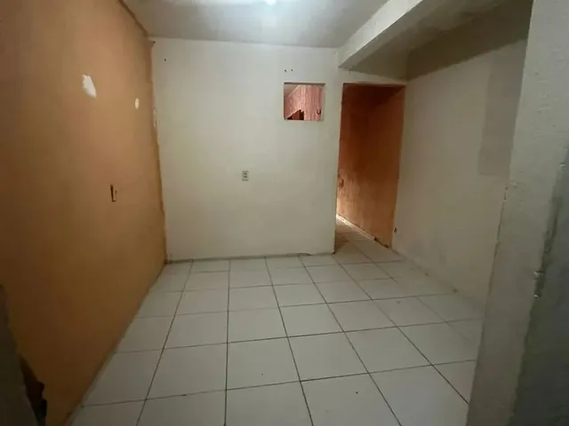 Imagem 3: Casa Tripléx em Panamericano - Fortaleza