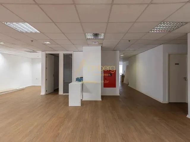Imagem 8: Sala Comercial com 1.188M², Pertinho do Metrô !